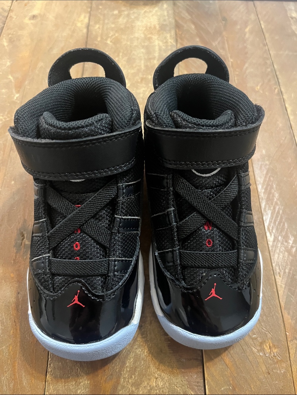 Jordan 6 rings toddler’ Black and Red High-Top Sneakers